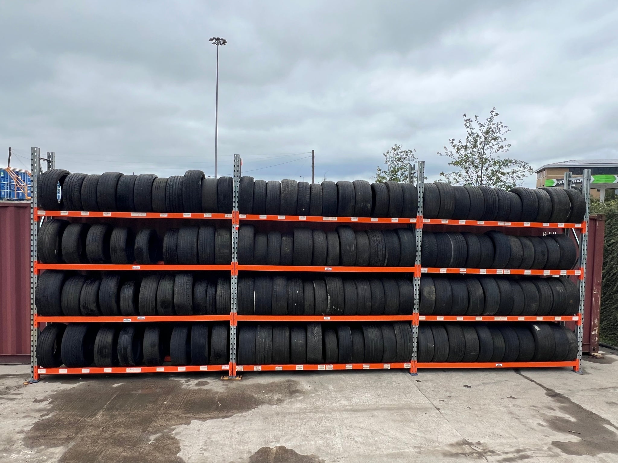  - Used Tyre Bay Racking - Cracking Racking Group LTD