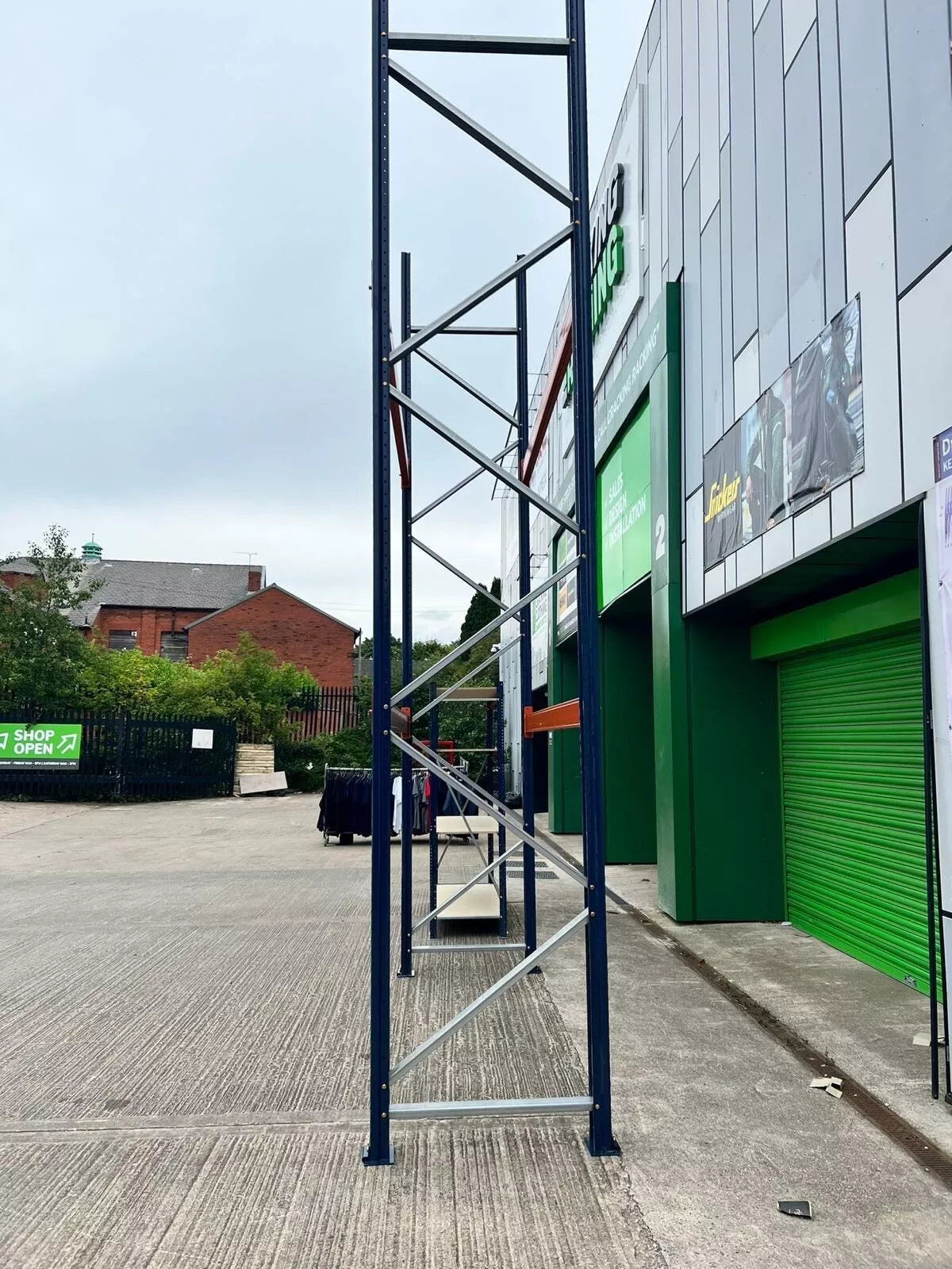 New Mecalux Pallet Racking - Single Bay - 5M High - 2 Levels - Mecalux Pallet Racking - Cracking Racking