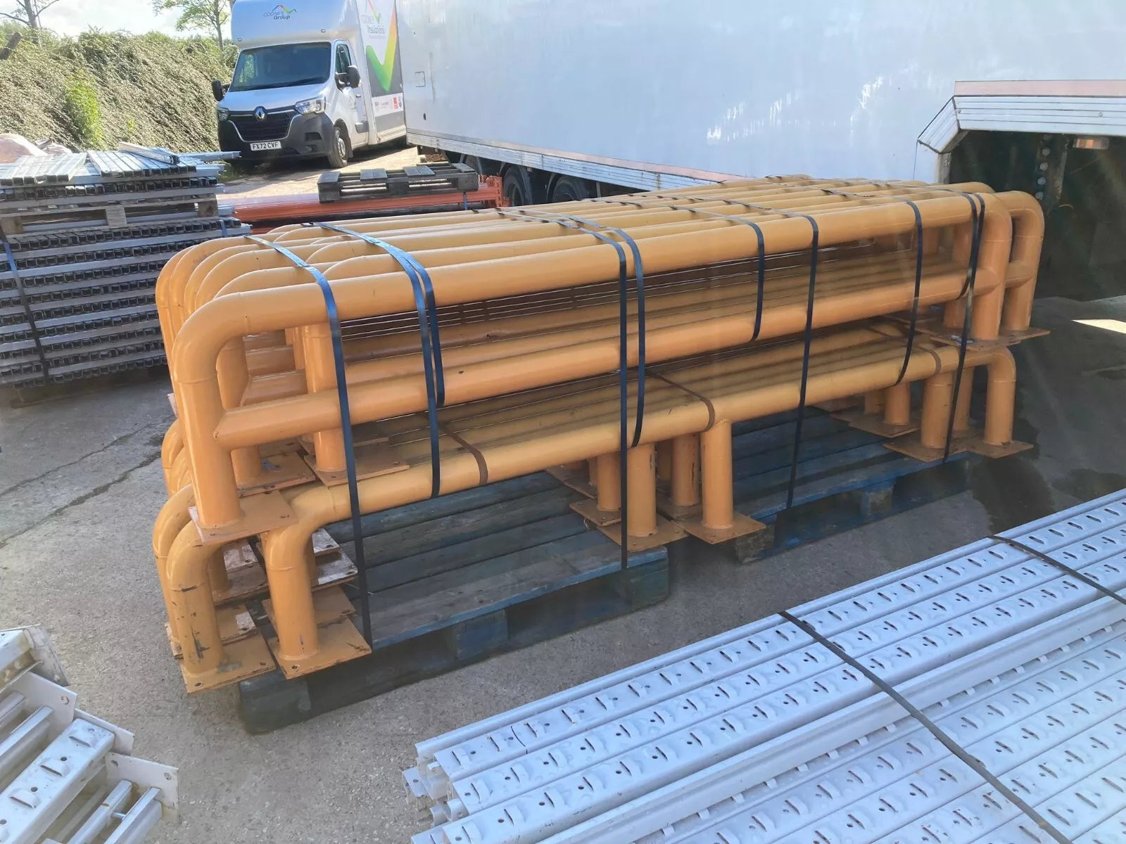  - Racking Components - Cracking Racking